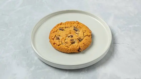 Chocolate chip cookie